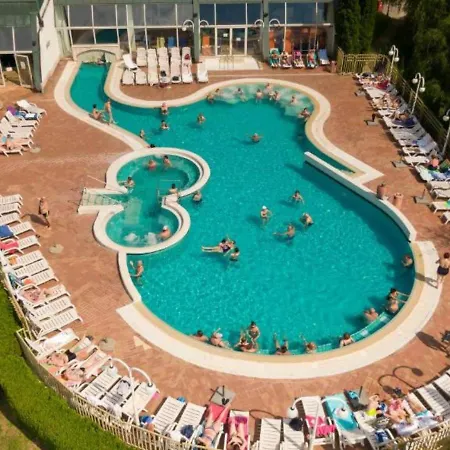 Apartment Hortenzija Near Terme *
