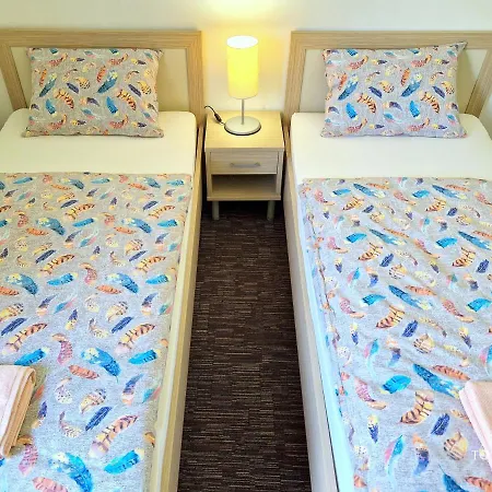 Hortenzija Near Terme Apartamento