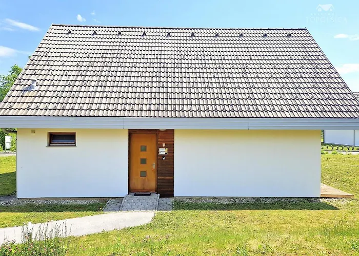 Hortenzija Near Terme *